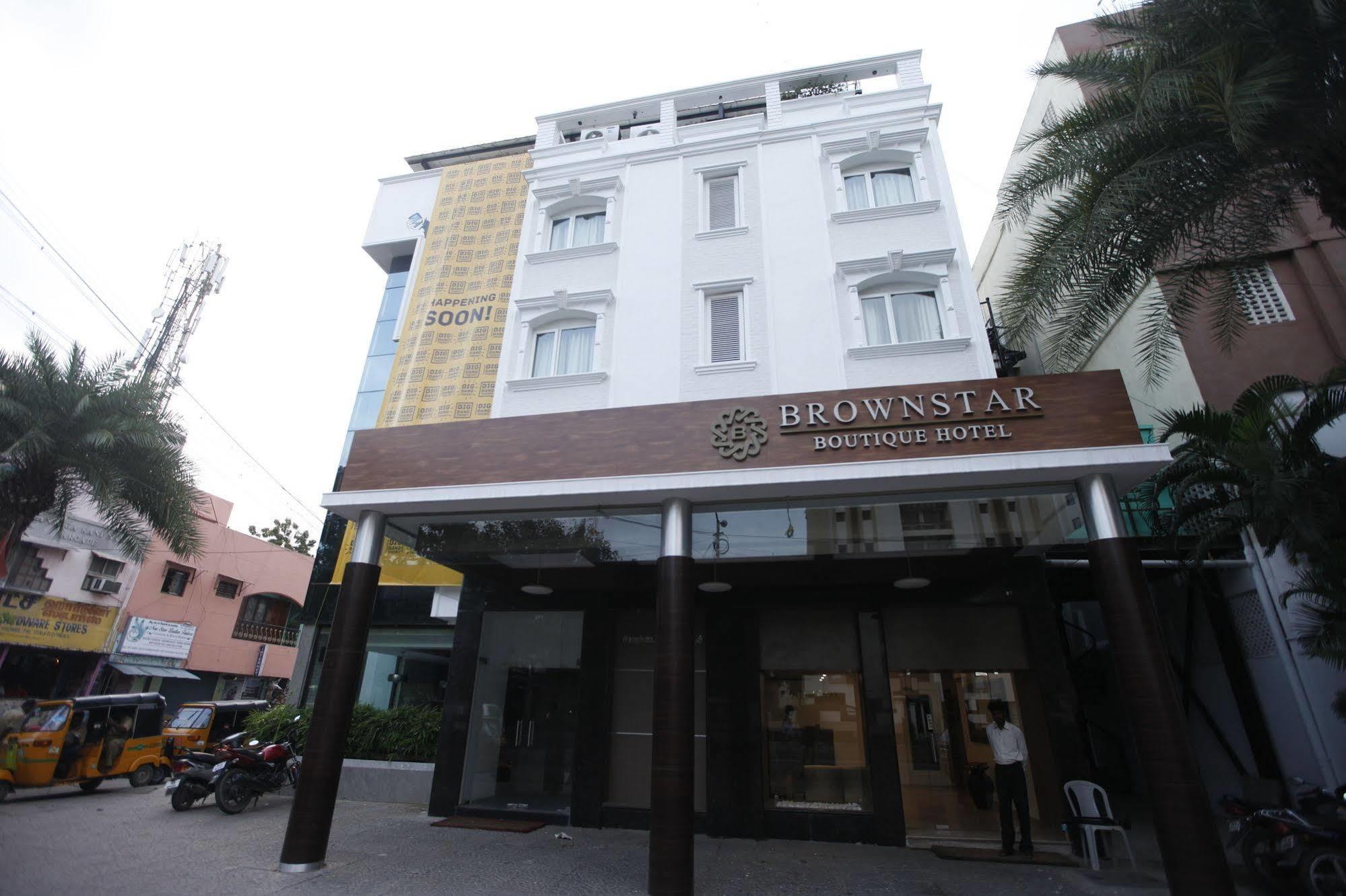 Brownstar Boutique Hotel チェンナイ エクステリア 写真